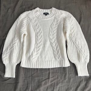 express cream sweater with puff sleeves